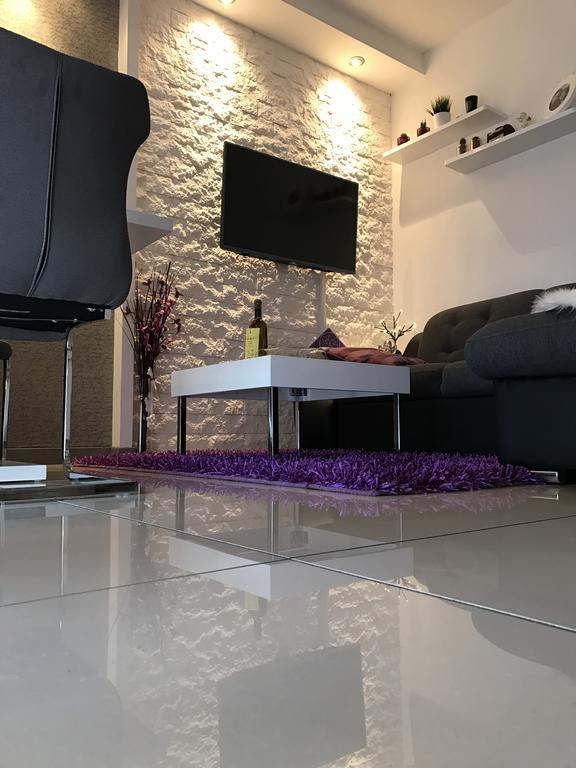 Apartment Sanja 塞尼 外观 照片