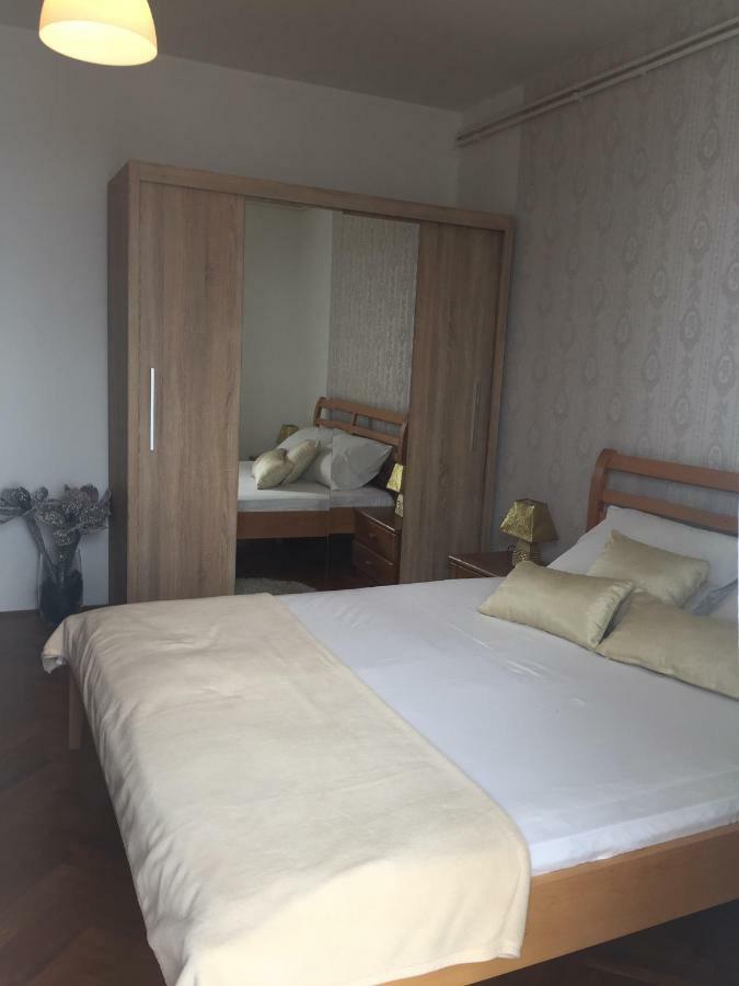 Apartment Sanja 塞尼 外观 照片